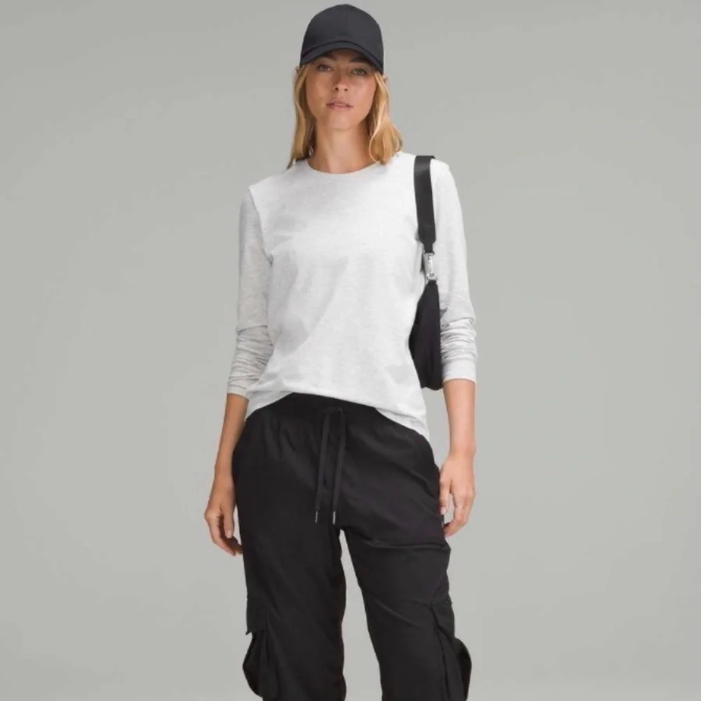 Lululemon Organic Cotton Crew Neck Long Sleeve Heathered Grey Tee Small